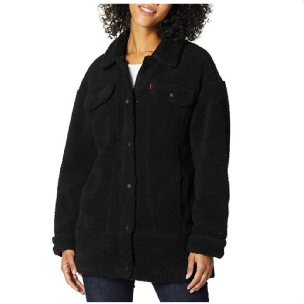 Levi's Women's Oversized Sherpa Trucker Jacket - Black Size S